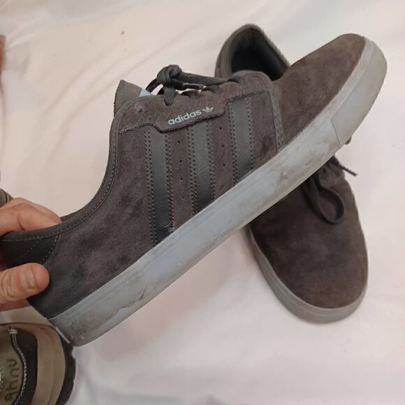 Adidas Trefoil Suede Sneakers Mens Grey Seeley Skateboarding 12 - Picture 5 of 8